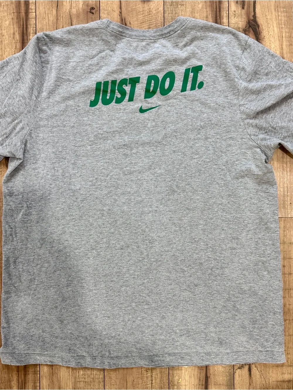 Nike Grey T-Shirt with Green Oregon Ducks Logo